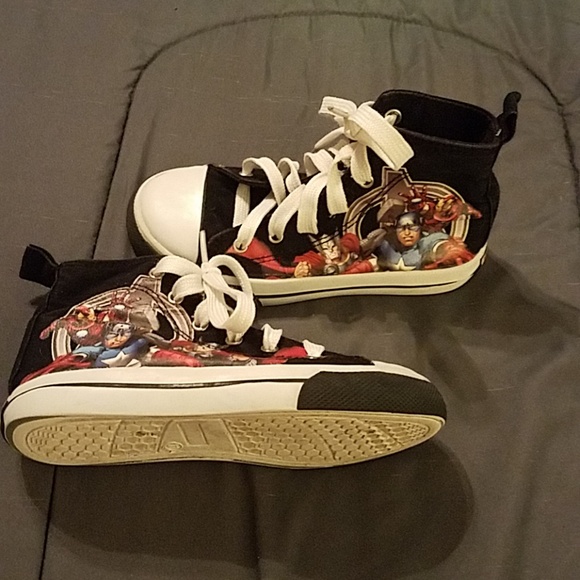 Marvel Other - Boys marvel high tops